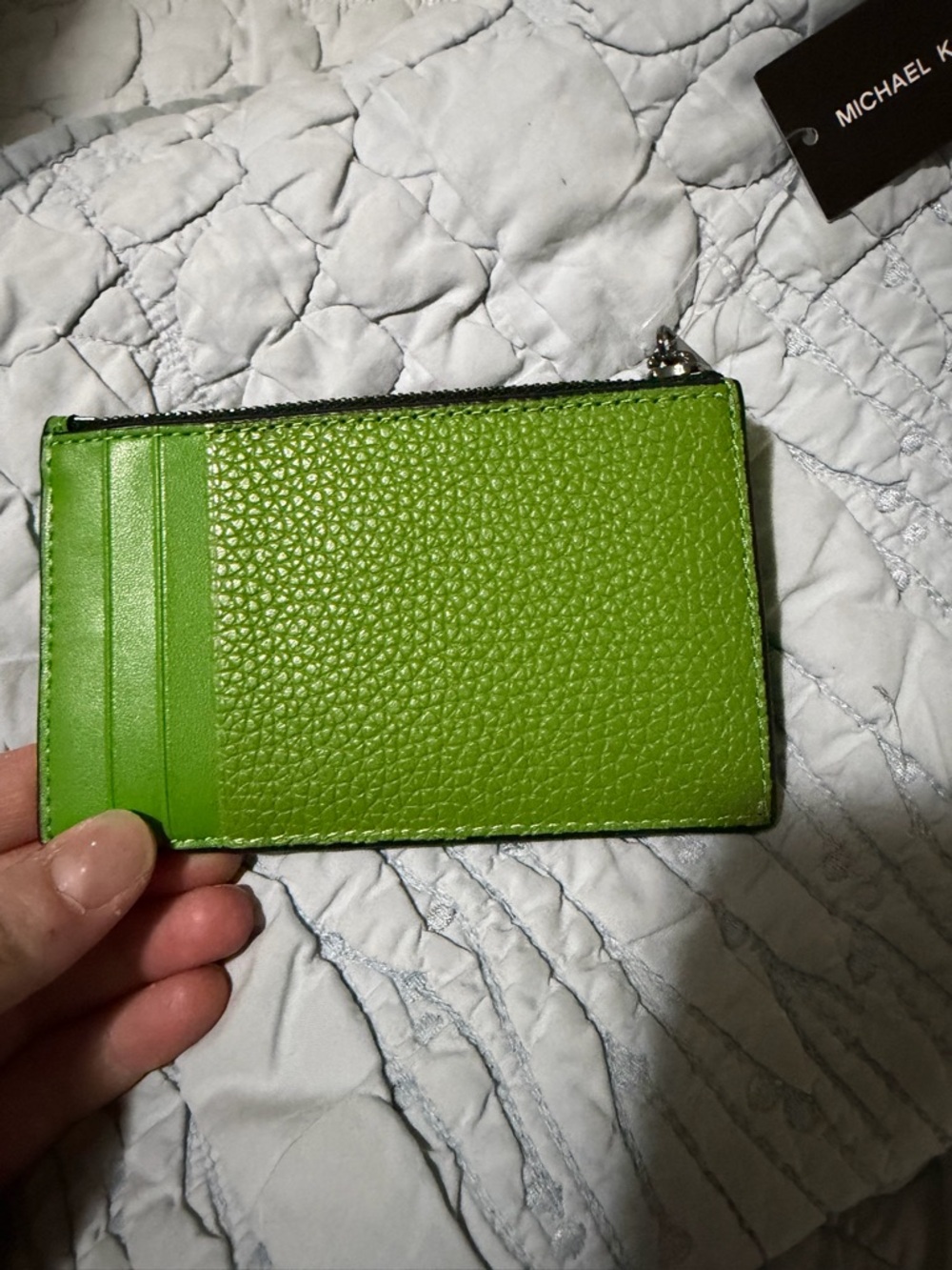 Michael Kors Bright Green Pebbled Leather Zip Card Wallet NWT - Picture 2 of 4